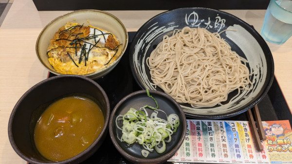 「ミニかつ丼セット、カレールー（クーポン）」@ゆで太郎 谷田部店の写真