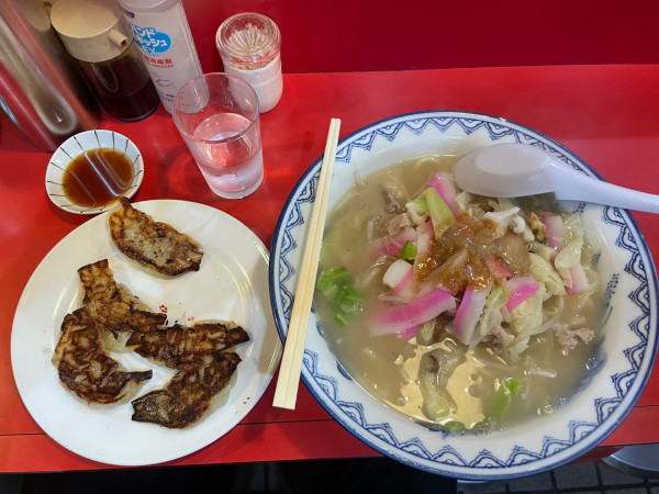 「バクダンちゃんぽん」@思案橋ラーメンの写真