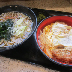 名代 富士そば 大塚駅前店の画像