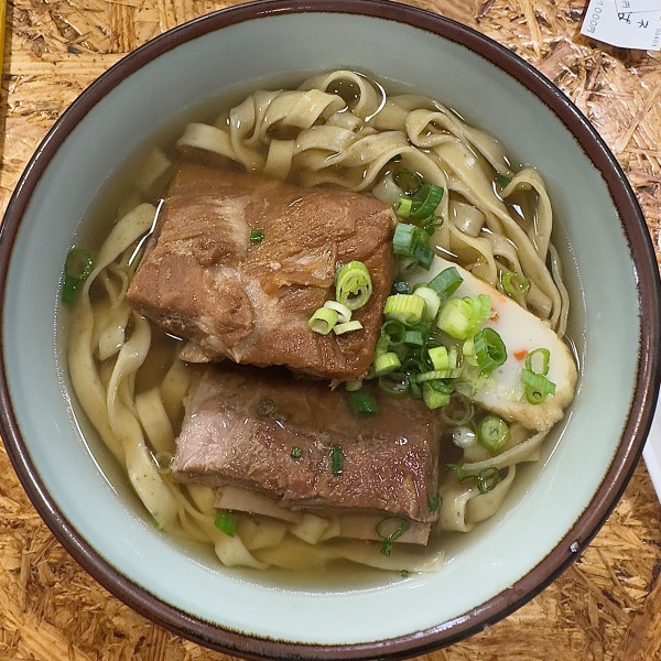 「ソーキそば」@ゆうなみ 坂下店の写真