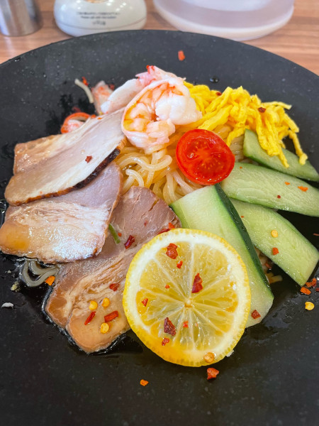 「辛い！冷やし中華」@餃子の王将 道玄坂店の写真