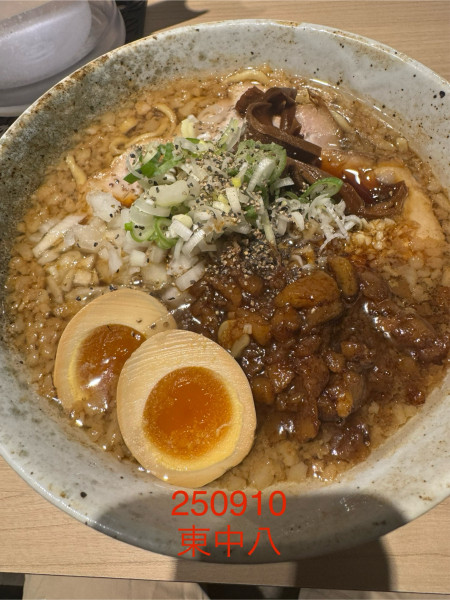 「燻製玉子ラーメン　1,150」@セアブラーメン 東中八の写真