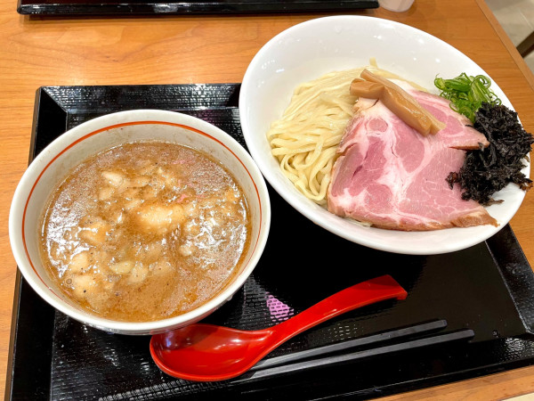 「濃厚つけめん 大盛」@中華そば よしかわ 三井アウトレットパーク入間店の写真