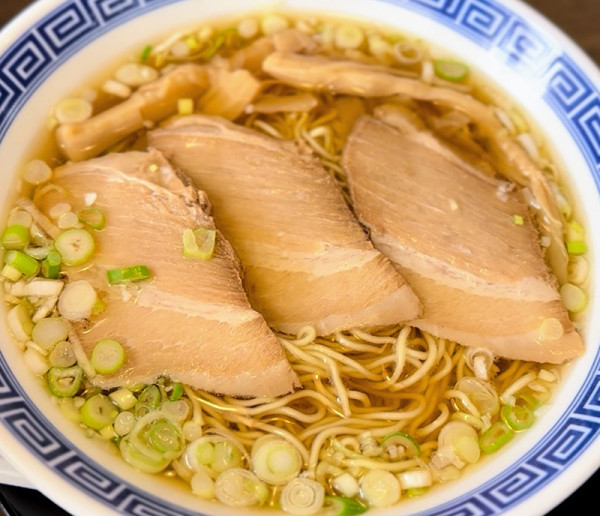 「支那そばとライス 1050円」@支那そばへいきち 二代目 鹿嶋店の写真