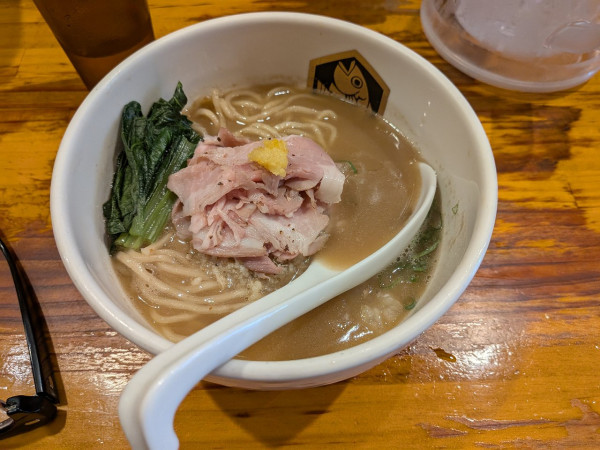 「濃厚真鯛らーめん」@真鯛らーめん 麺魚の写真