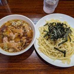 ザルラーメン1050円