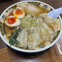 ワンタン麺＋餃子+煮卵