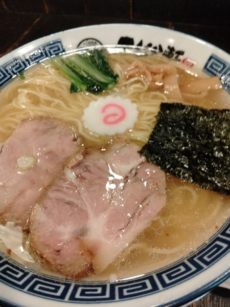 「塩らーめん」@くじら軒 横浜本店の写真