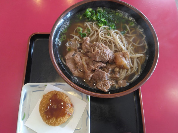 「爆盛四天王550円、JAF特典でメンチカツ無料」@スマル亭 沼津グルメ街道店の写真