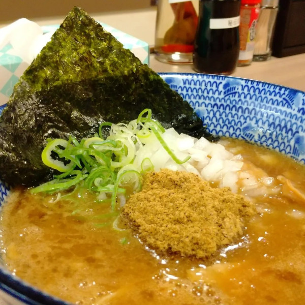 「#濃厚魚介つけ麺 #大盛 #1050円」@越後つけ麺維新 大井町店の写真