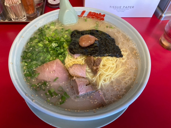 「朝ラーメン+替え玉×2」@ラーメン山岡家 大泉店の写真