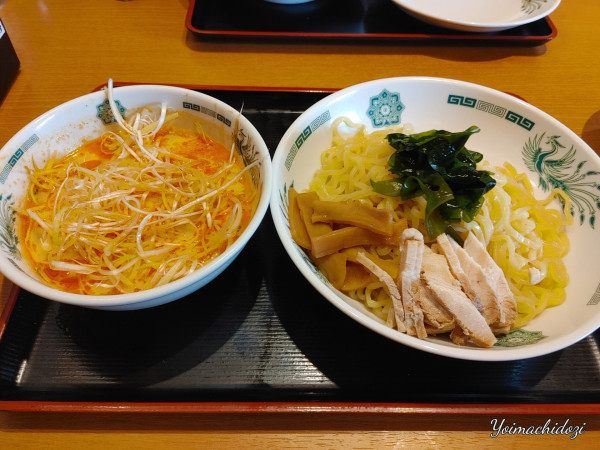 「ピリ辛豚骨つけ麺（650円）、細切りネギ（150円）」@日高屋 鴻巣下忍店の写真