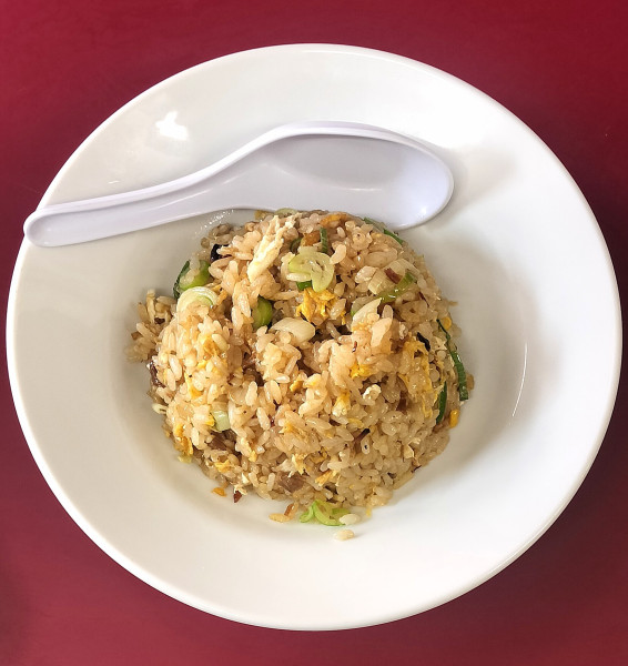 「半分チャーハン 400円」@味の大連の写真