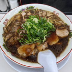 新福菜館 天神川店の写真