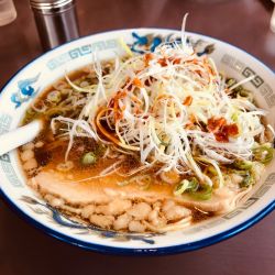 ネギピリカラ ラーメン