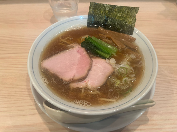 「醤油らーめん」@らーめん3000の写真