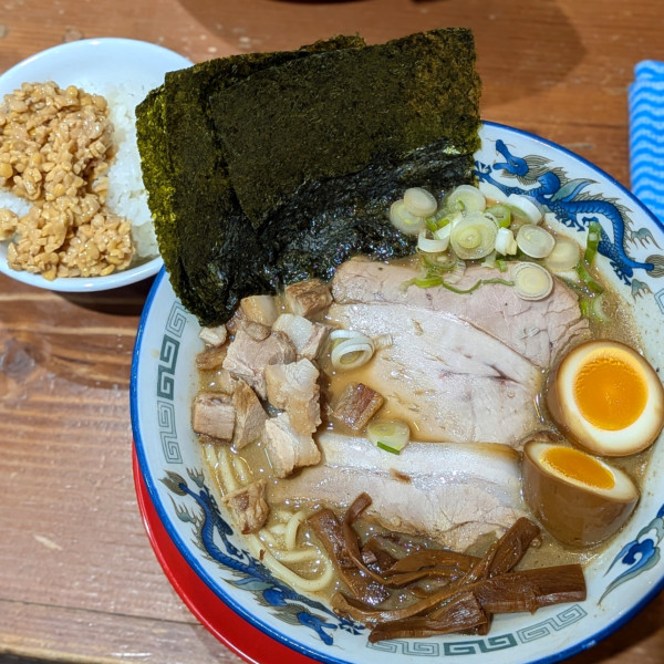 「こく煮干しにぼめしセット」@長尾中華そば 東京神田店の写真