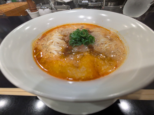 「担々麺(1300円)」@創作麺工房 鳴龍の写真