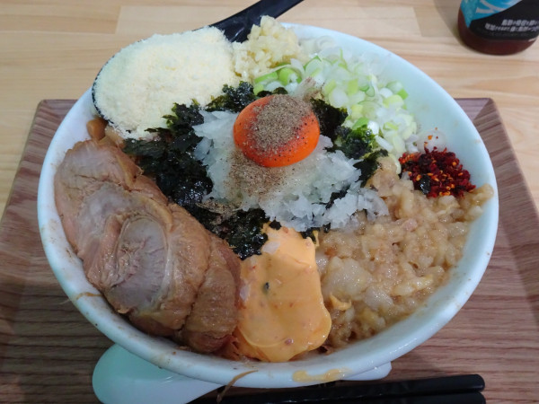 「サマたれ中（1,450円）＋ハイ粉チーズ（200円）全増し」@ハイマウントの写真