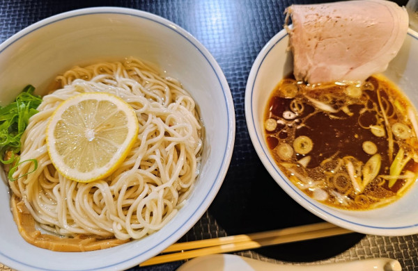 「元祖昆布水つけ麺」@豚一頭 清湯麺の写真