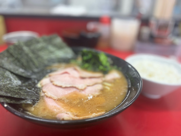 「チャーシュー麺中盛　のり」@杉田家 千葉祐光店の写真