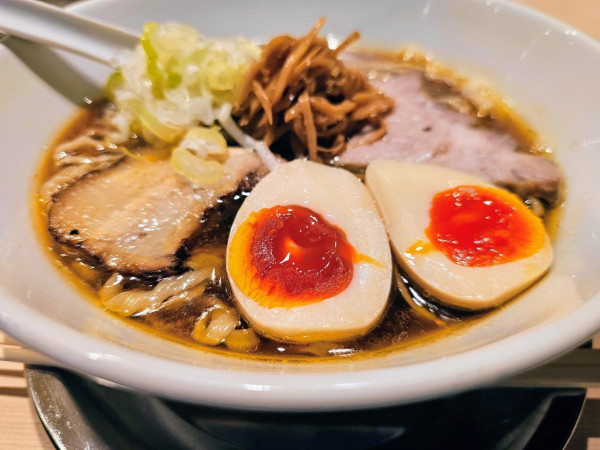 「醤油らーめん」@手打ちあさまの写真