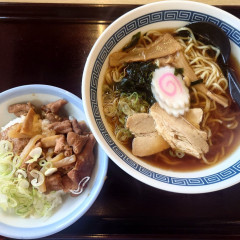 山田うどん 朝霞店の画像