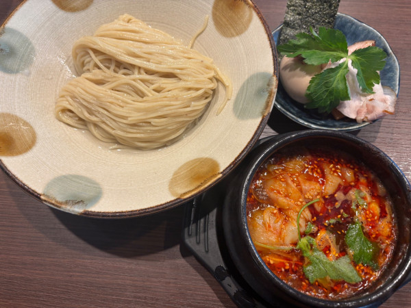 「特製昆布水自家製辣油の辛いつけ麺」@支那蕎麦屋  藤花の写真
