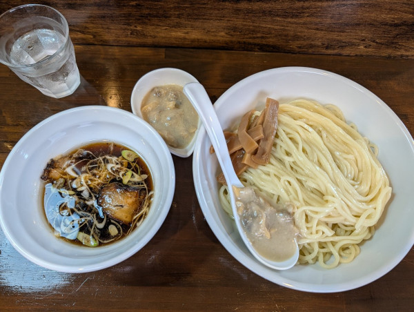「あさりつけ麺1250円+あさりペースト200円」@八王子 響の写真