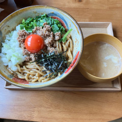 まぜ麺とかき氷 こぶたとカモメの画像