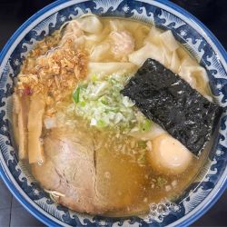 塩ワンタンメン味玉子