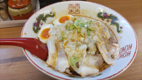 「辛まぜそば(激辛)」@ラーメン大豚の写真