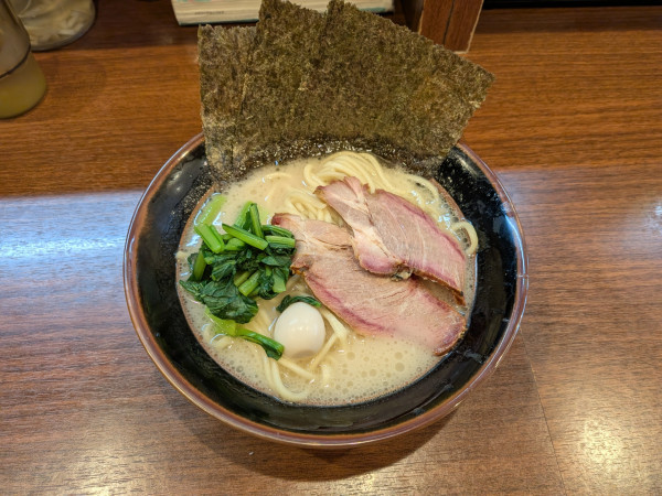 「塩ラーメン」@横浜家系ラーメン 大岡家 鶴川店の写真