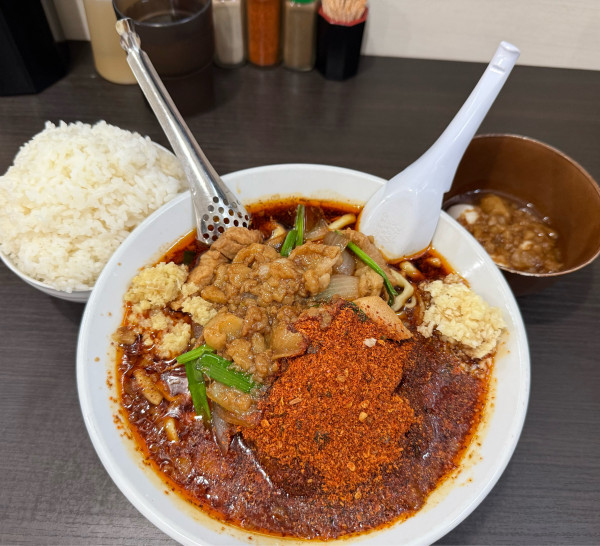 「辛いスタ満そば辛さまし+アブラまさお+ライス」@元祖スタミナ満点らーめんすず鬼 狭山ヶ丘分店の写真