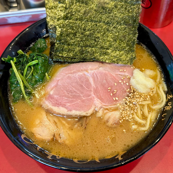 「らぁめん（麺やわらかめ・油おおめ）＋ほろほろ豚バラ」@立喰いらぁめん たいせいの写真