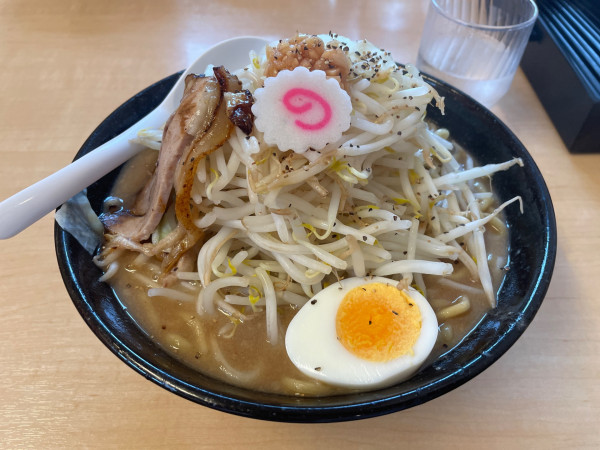 「こじめん（大盛）」@中華そば・特製もりそば 満帆 伊勢崎店の写真