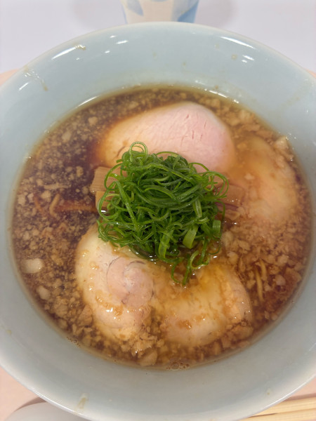 「背脂煮干し」@中華そば しば田の写真