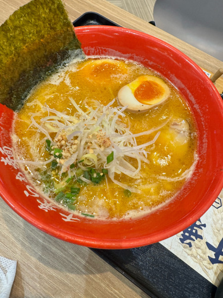 「千葉味噌味玉らぁ麺1080円」@千葉らぁ麺の写真