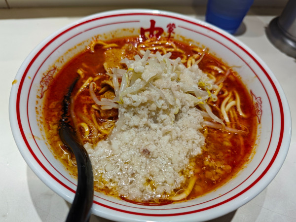 「北極ラーメン 背脂」@蒙古タンメン中本 横浜店の写真