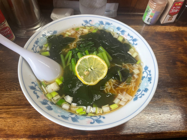 「ワカメラーメン」@らーめん専門ながしまの写真