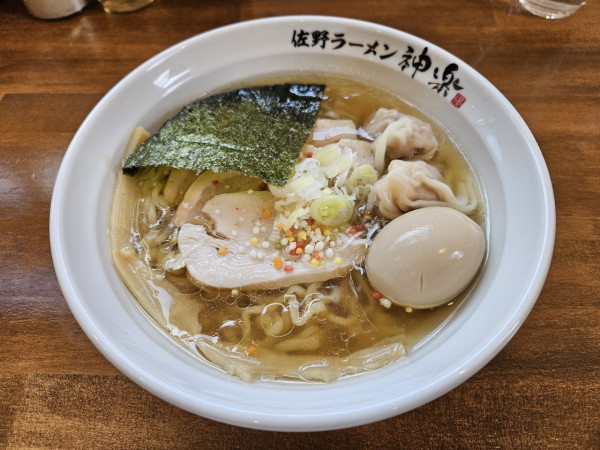 「特選醤油らーめん」@佐野ラーメン NEW KAGURAの写真