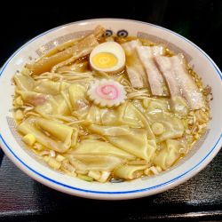 キリンハートランド２本 ＋ チャーシュー皿 → ワンタン麺
