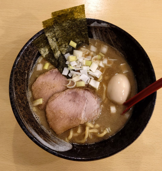 「特製煮干しラーメン（1100円）」@渡辺商店の写真