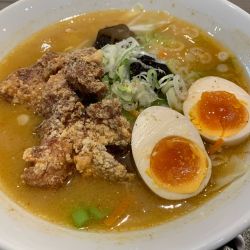 からあげ味噌らーめん(味玉)