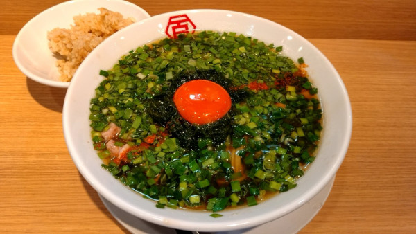 「ニラソバ_1380円」@百年本舗 秋葉原総本店の写真