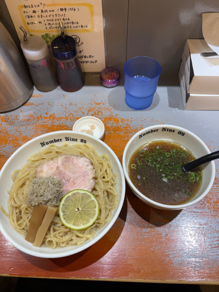 「昆布水つけ麺　大盛り」@麺Dining Number Nine 09の写真