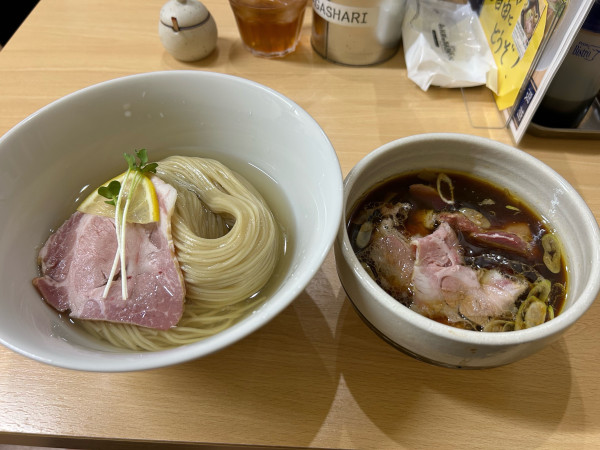 「昆布水つけ麺・醤油・チャーシュー」@NAGASHARIの写真