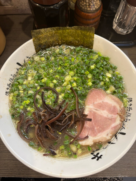 「ねぎらーめん」@博多長浜らーめん いっきの写真