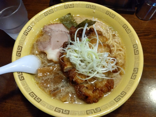 「排骨麺　大盛」@江川亭 新座店の写真