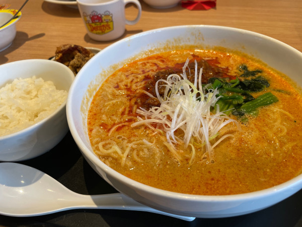 「胡麻香る四川風担々麺セット」@デニーズ 中村橋店の写真